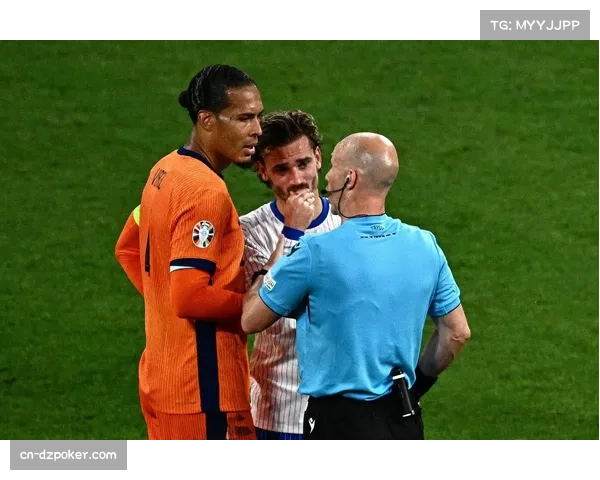 法国下半场发力，15分钟三球击溃乌克兰