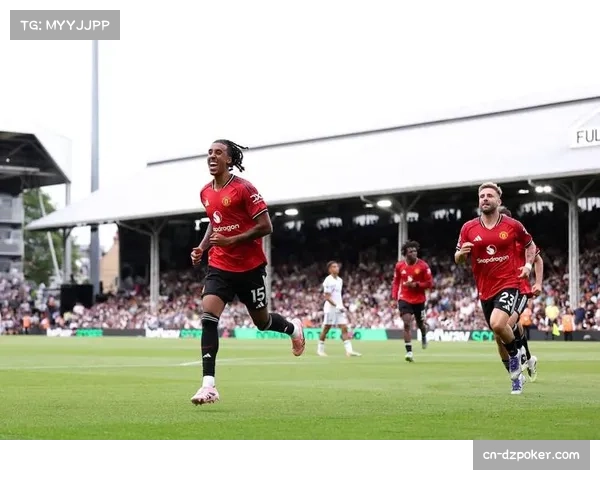 曼联前锋舍什科食物中毒缺席训练,复出时间再度推迟 曼联前锋舍什科食物中毒缺席训练,复出时间再度推迟